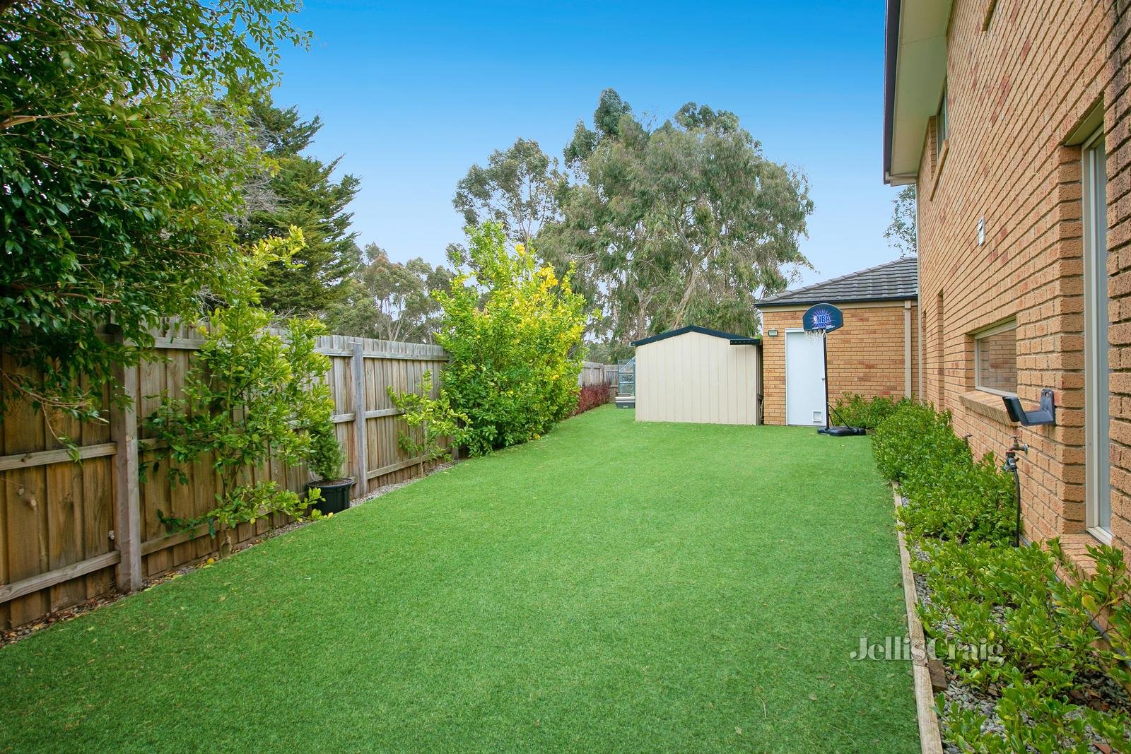 4 Waterford Place, Greensborough image 14
