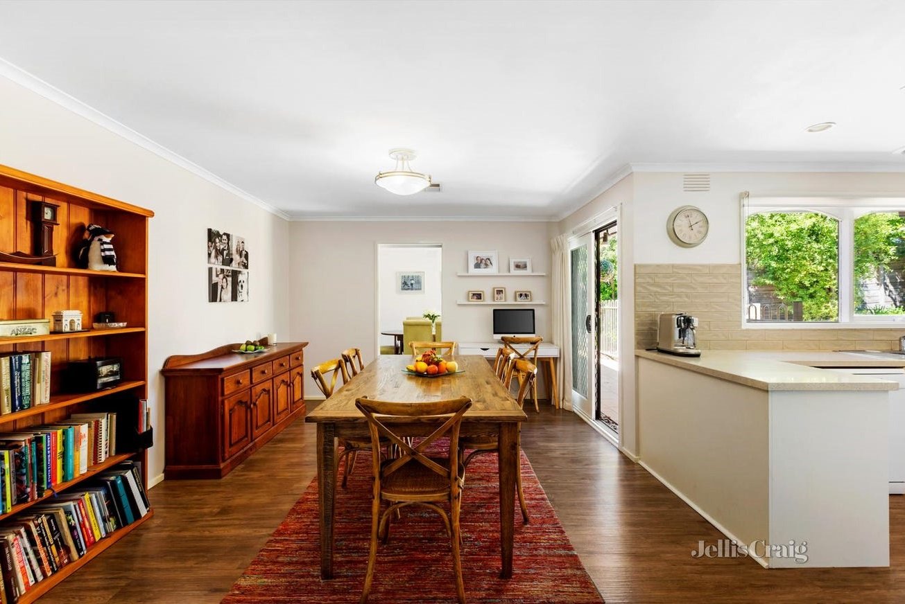 4 Watling Terrace, Doncaster East image 5