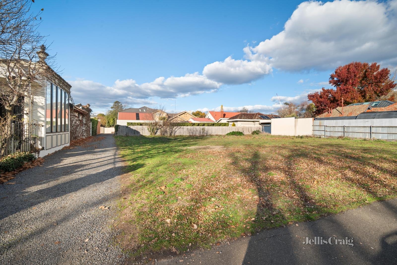 4 Wendouree Parade, Lake Wendouree image 4