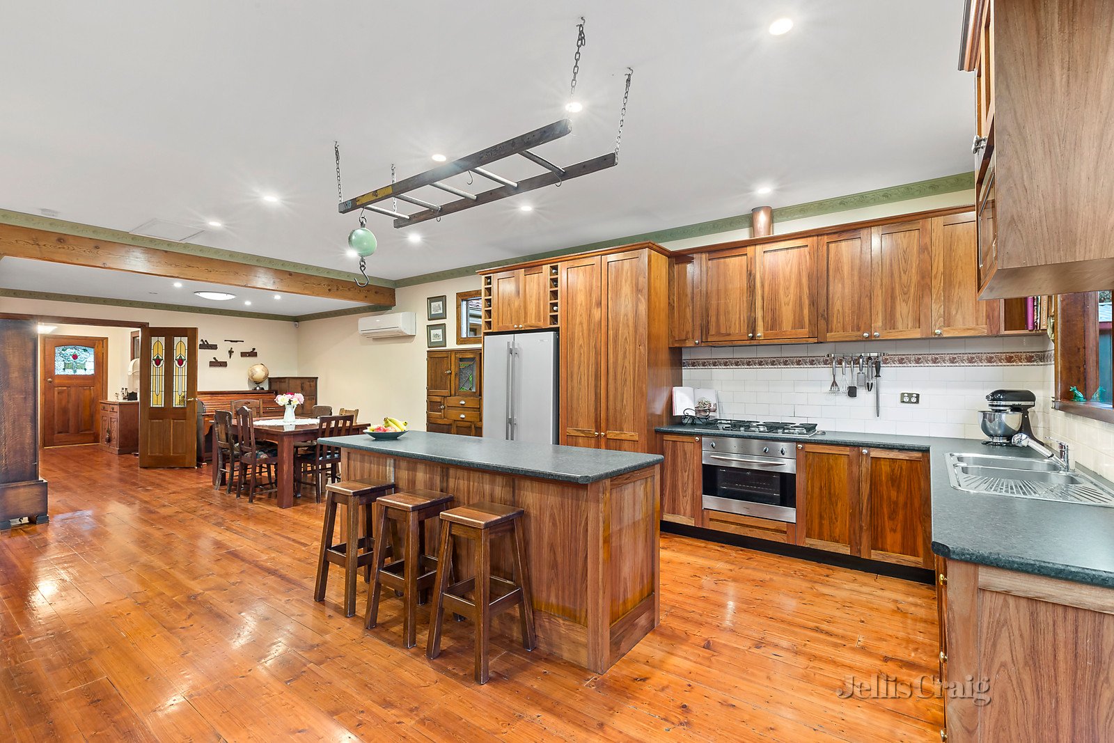 4 Westdale Court, Watsonia image 3