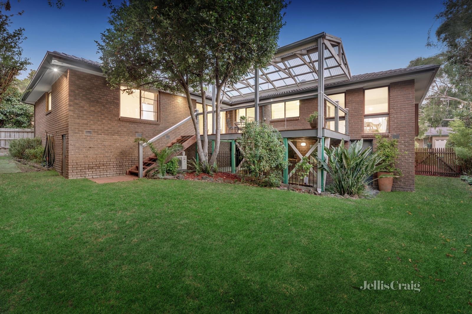 4 Whistlewood Close, Doncaster East image 12