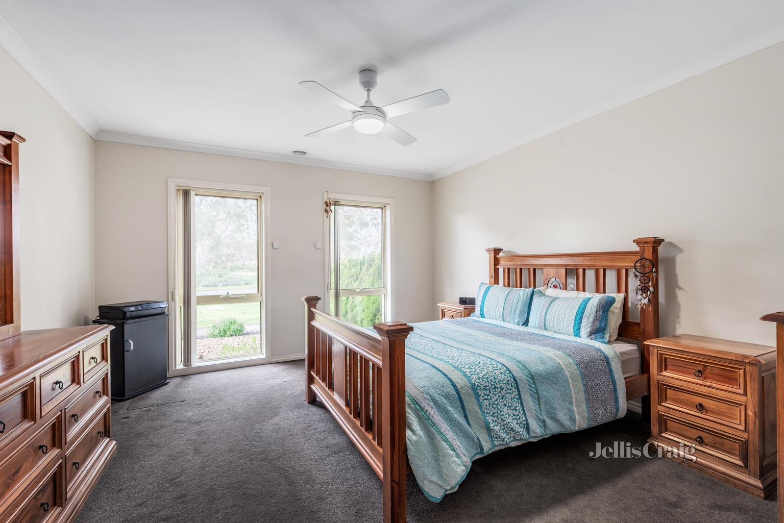 4 Wonga Mews, South Morang image 4