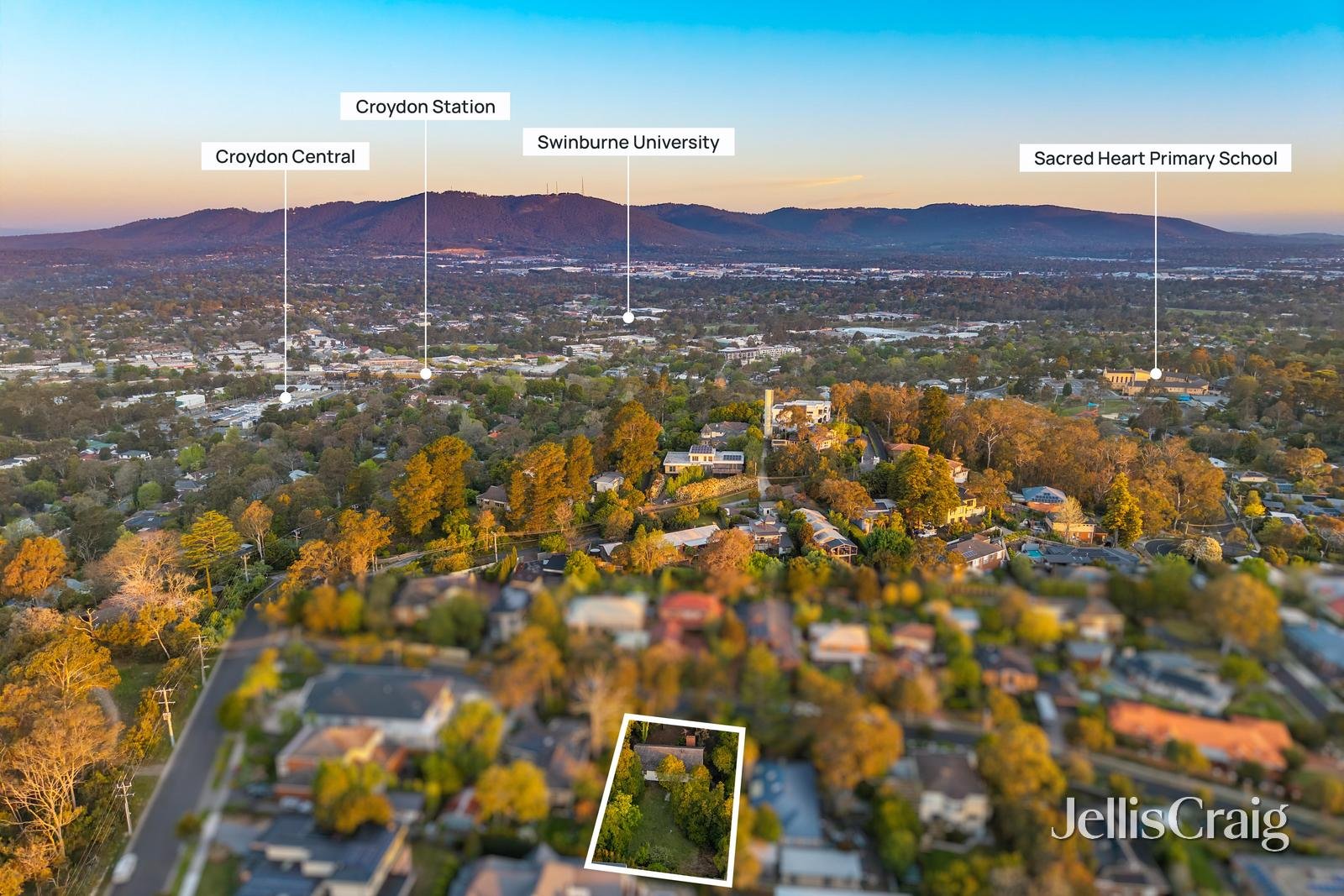 4 Woodland Avenue, Croydon image 11