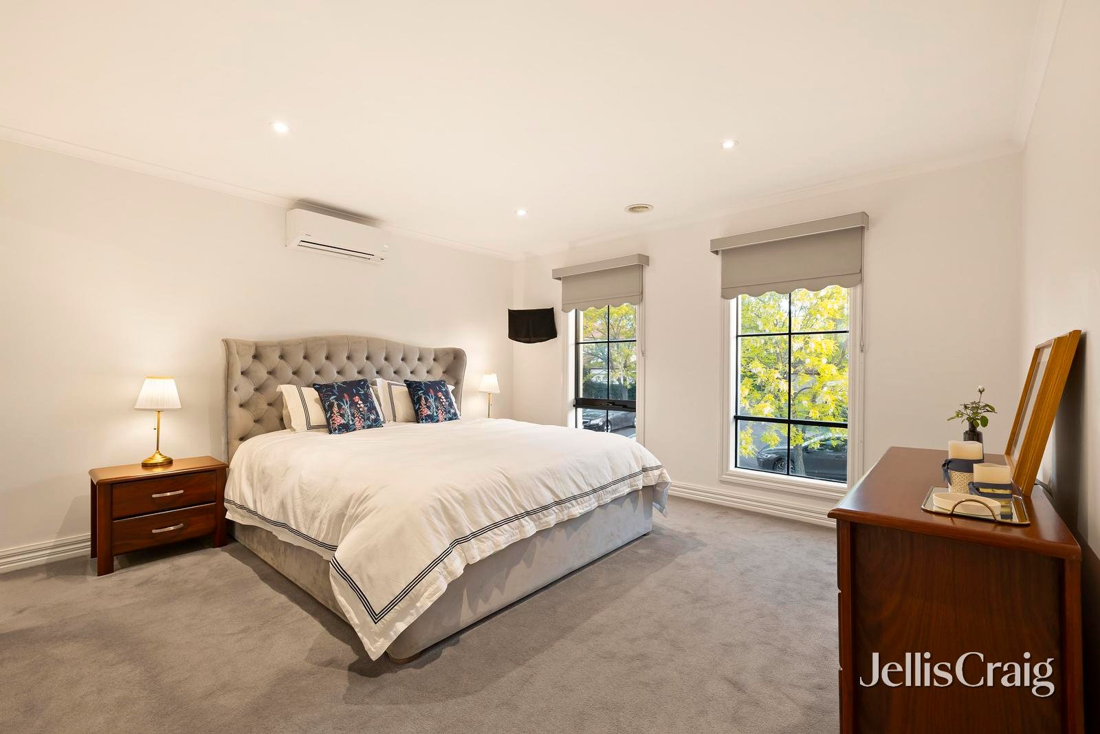 4 Woodlands Edge, Templestowe image 10