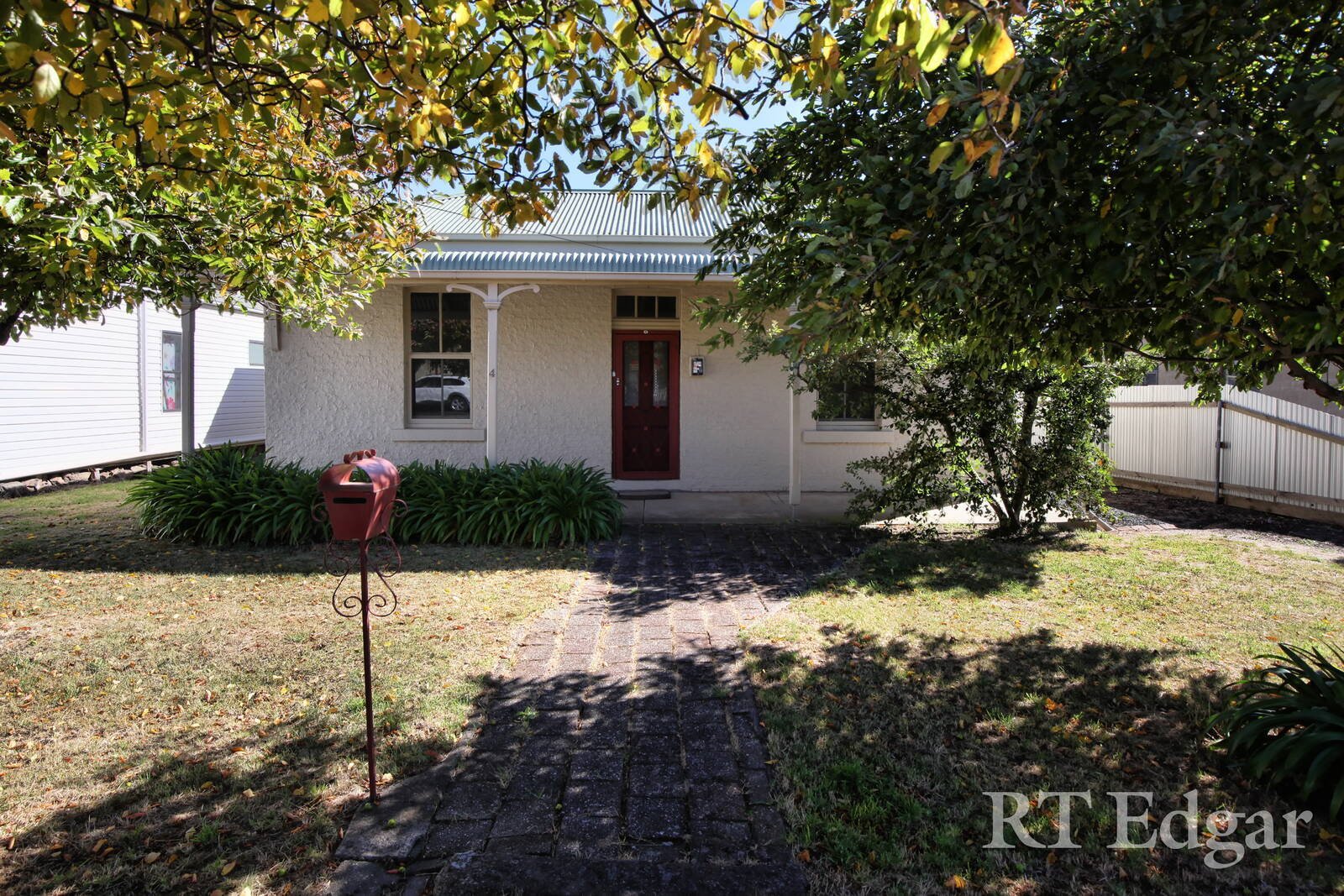 Property Gallery - Main Image