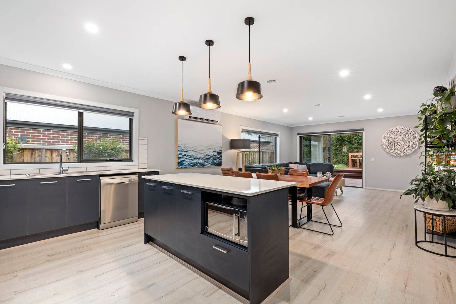 Property Gallery Thumbnail 4