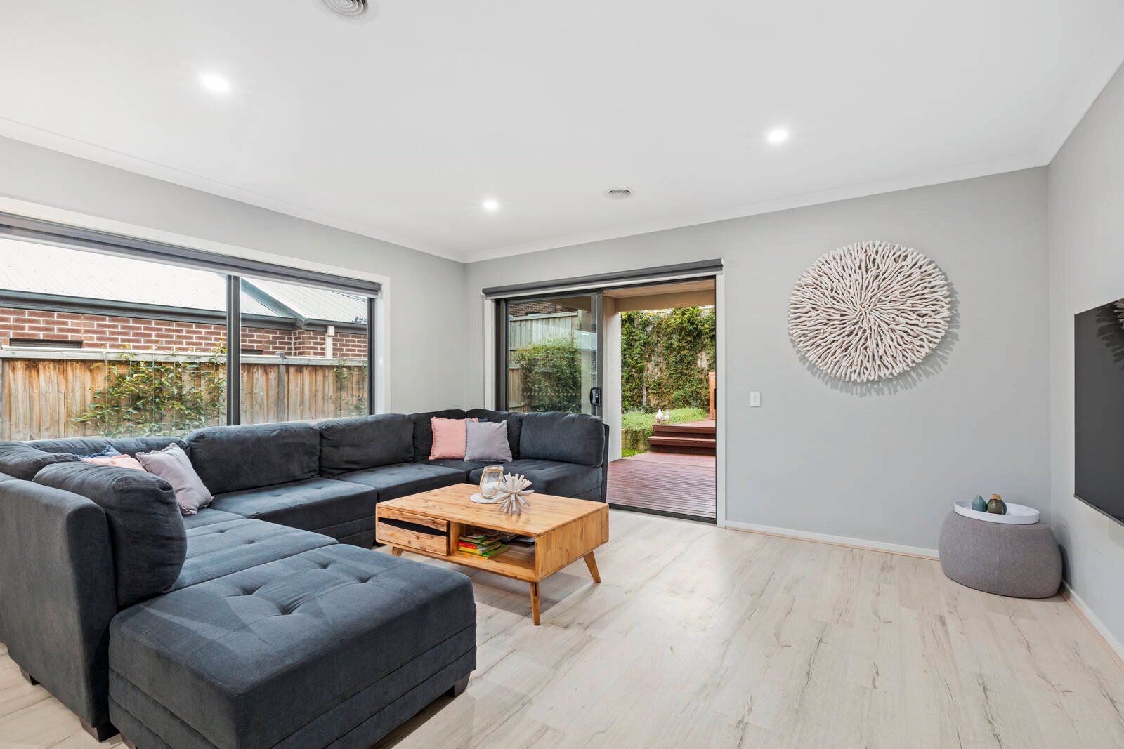 Property Gallery Thumbnail 6