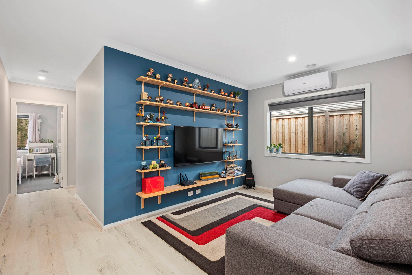 Property Gallery Thumbnail 8