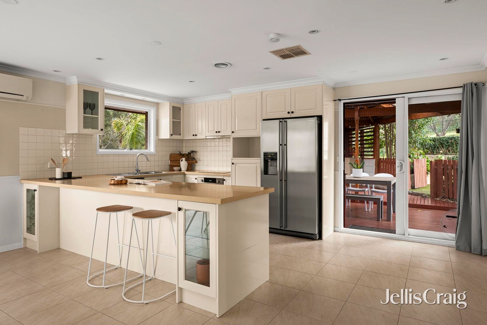 4 Yonde Court, Greensborough image 4