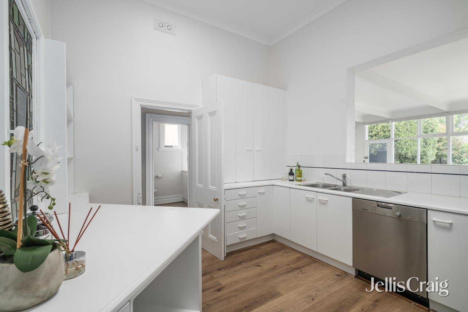 4 Yuille Street, Brighton image 5