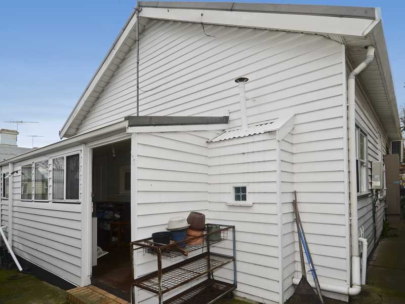 40 Alexandra Avenue, Geelong image 6
