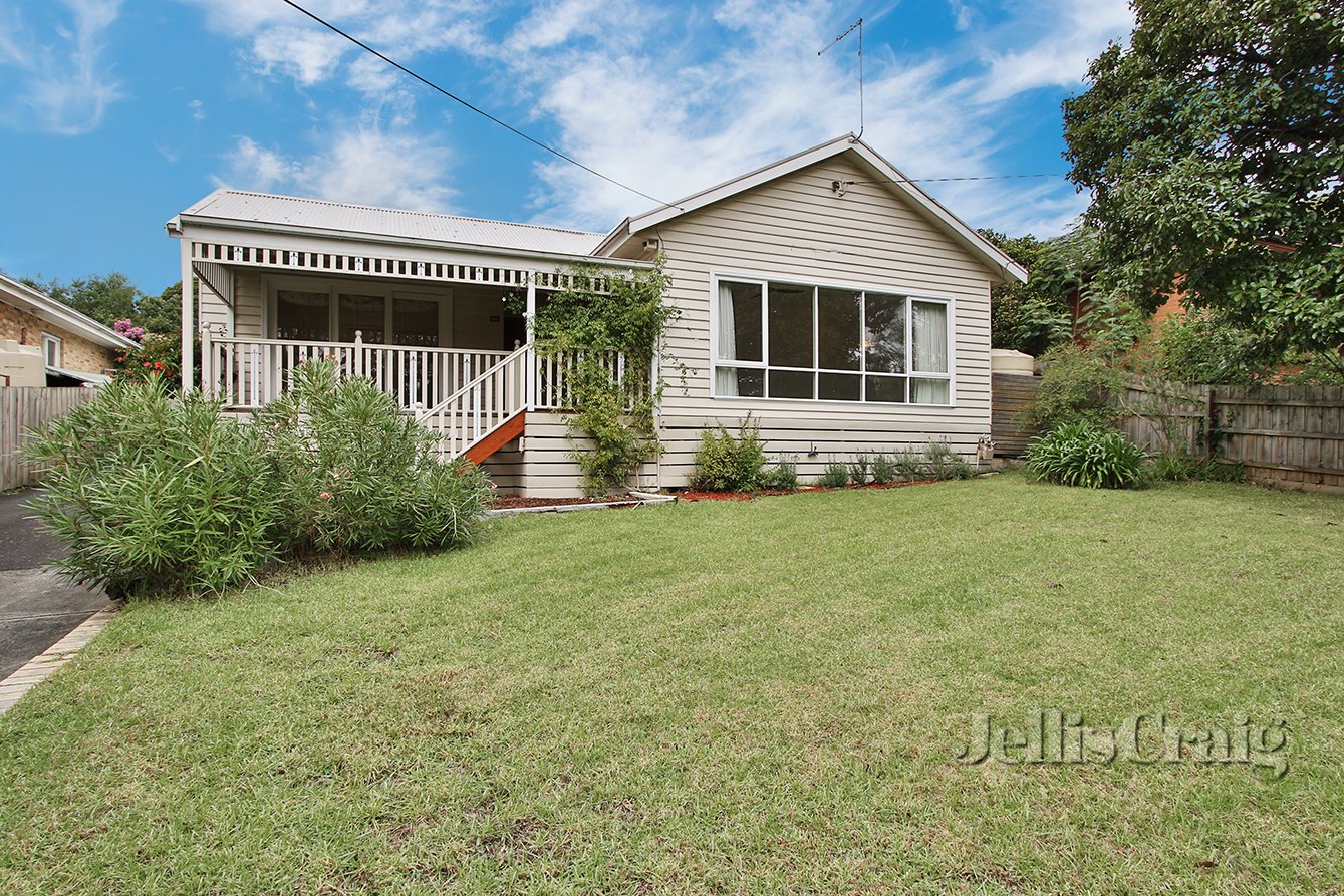 40 Alice Street, Mount&nbsp;Waverley image 1
