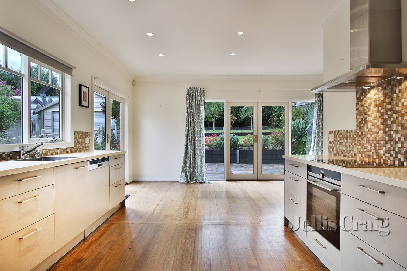 40 Alice Street, Mount&nbsp;Waverley image 2