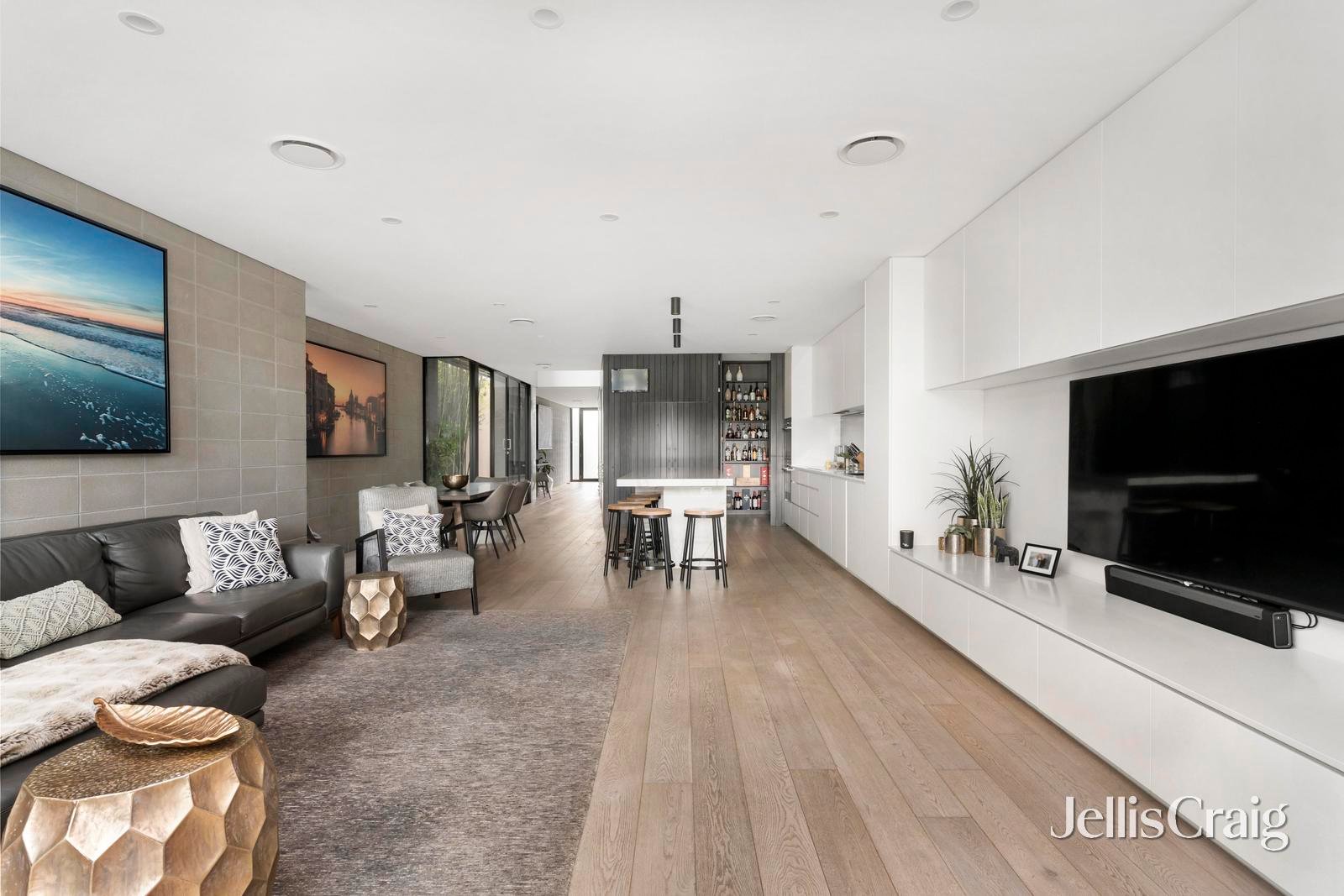 40 Allan Street, Aberfeldie image 2