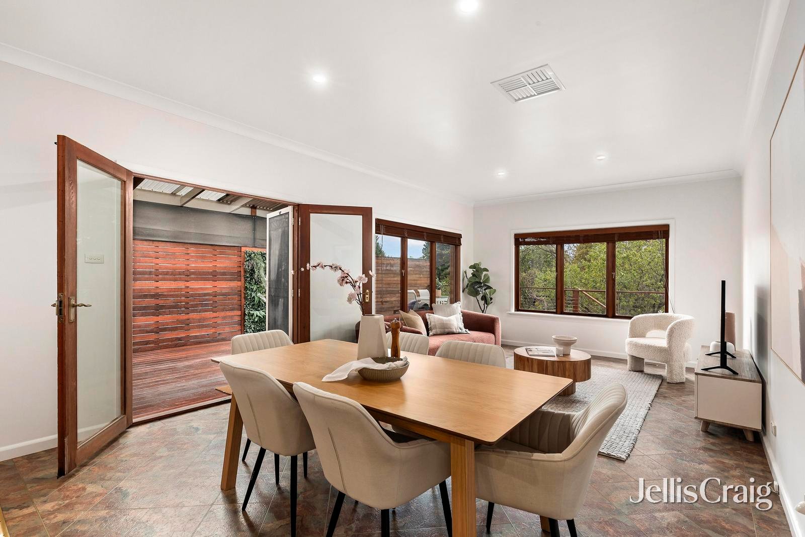 40 Austin Crescent, Pascoe Vale image 9