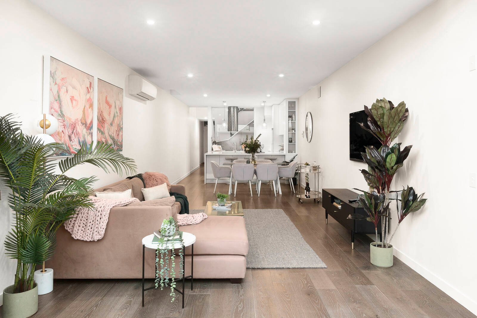 Property Gallery Thumbnail 2