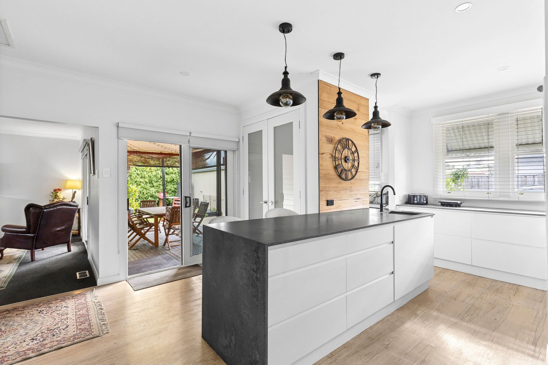 40 Bellarine Highway, Newcomb image 2