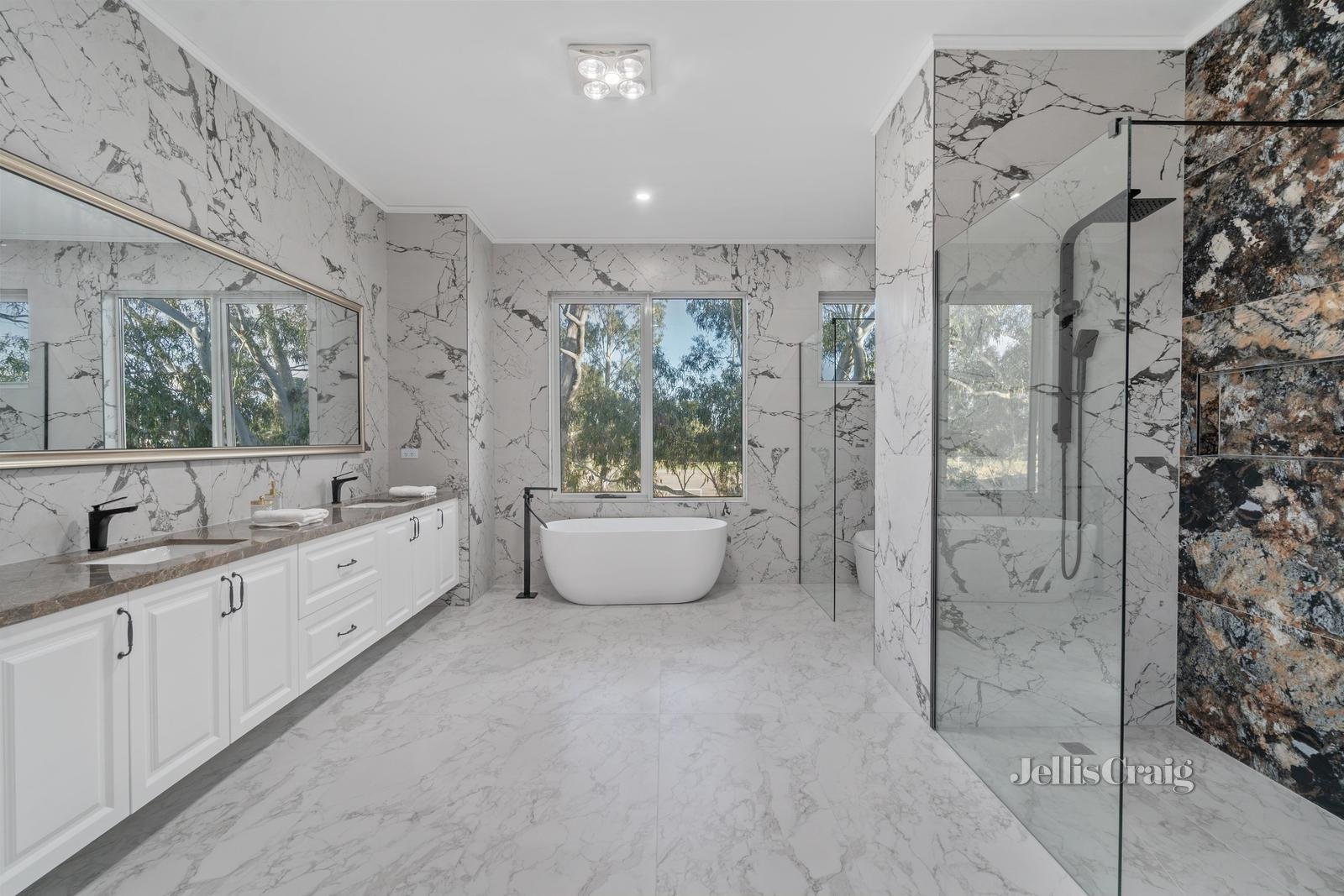 40 Bennett Avenue, Mount Waverley image 14