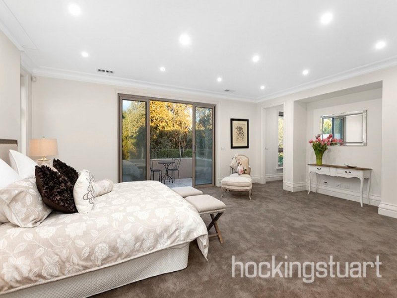 40 Bennett Parade, Kew East image 8