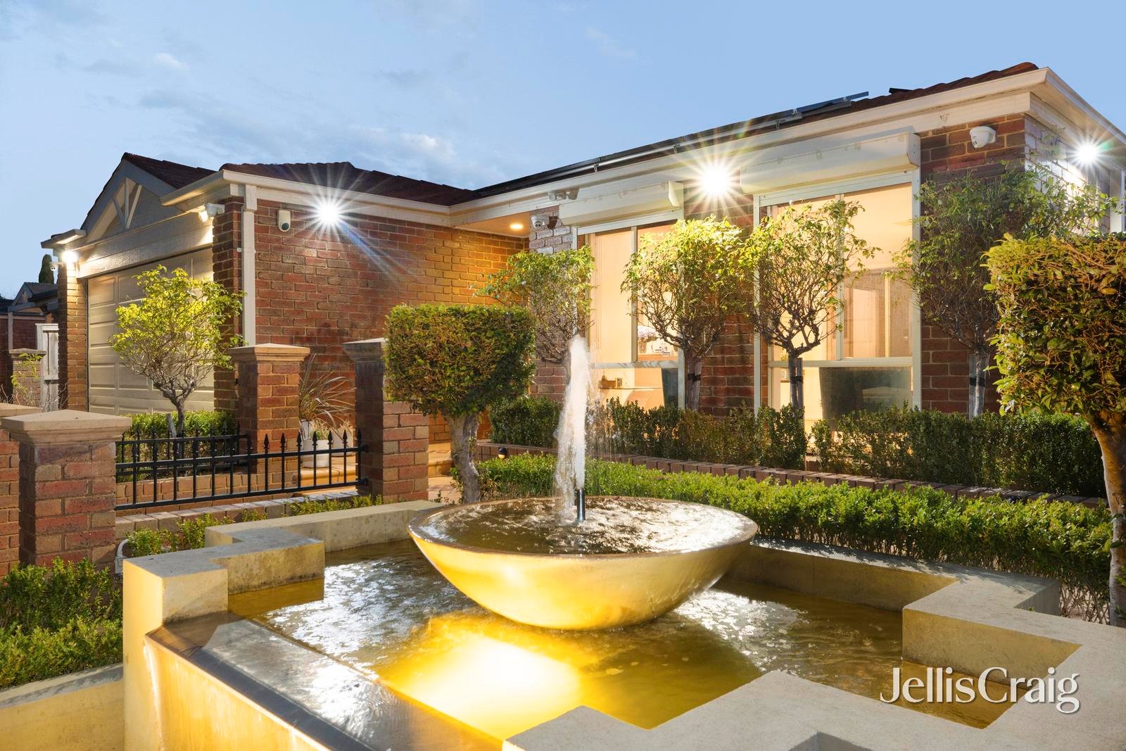 40 Bolwarra Street, Chadstone image 2