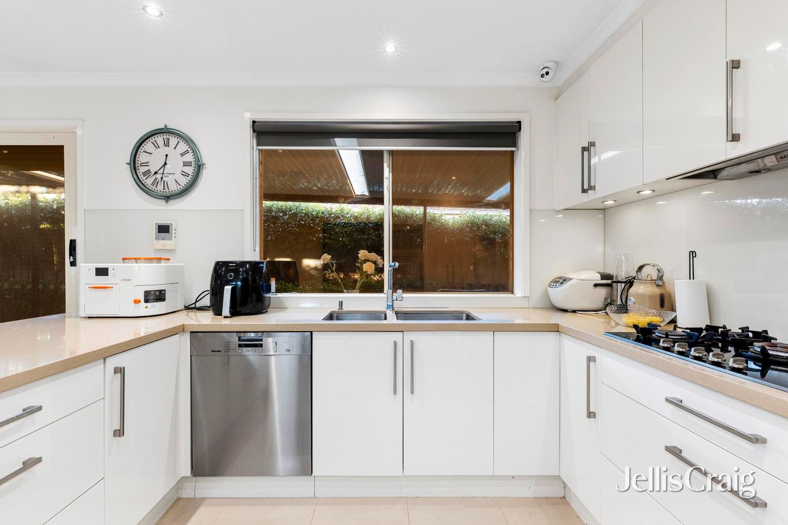 40 Bolwarra Street, Chadstone image 8