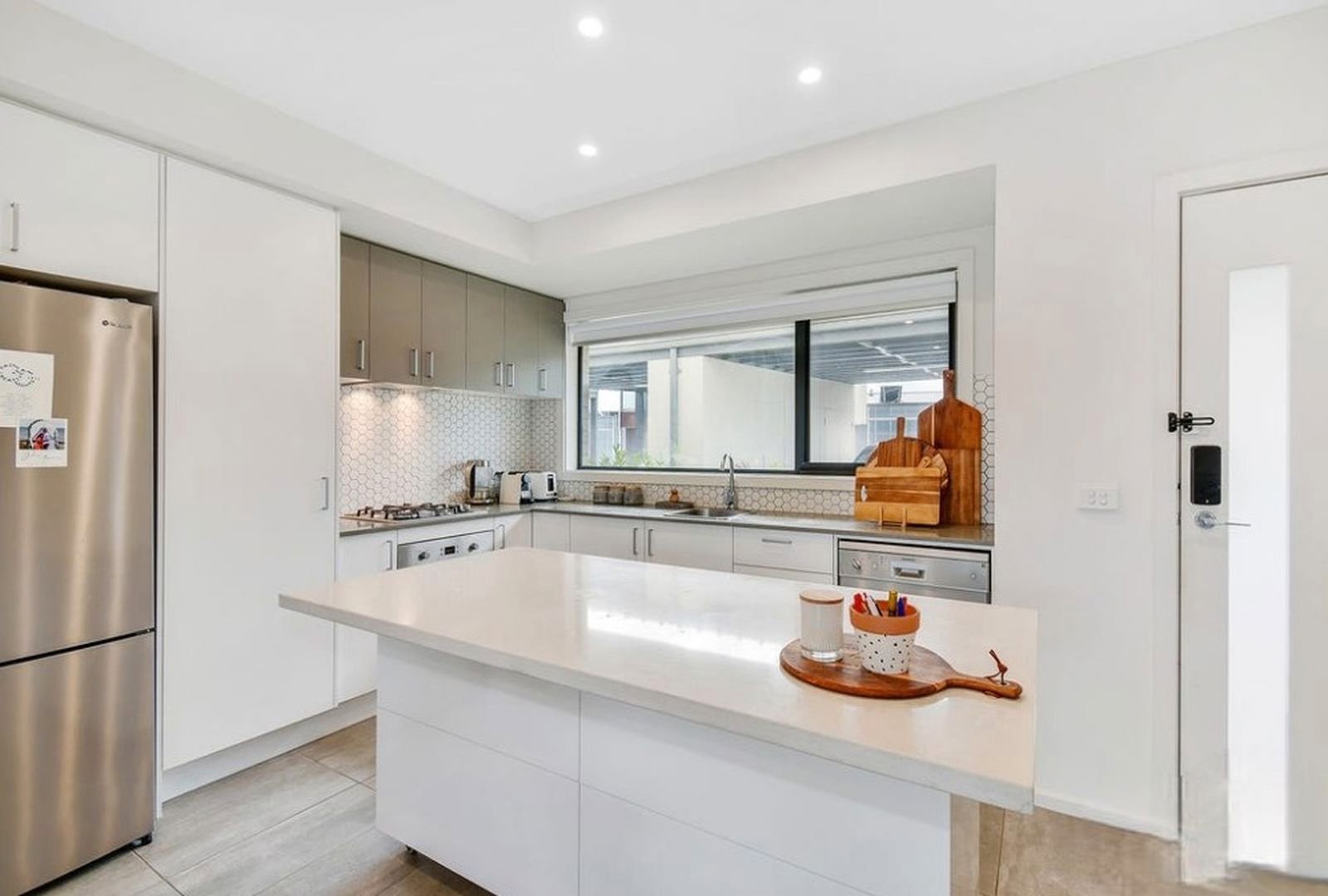 40 Boutique Lane, Cranbourne&nbsp;West image 2