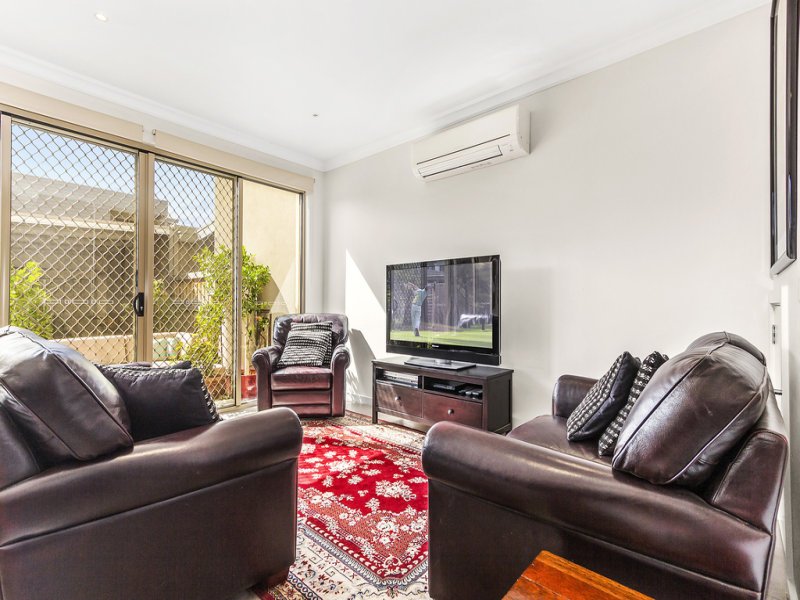 40 Brown Ave, Ascot Vale image 5