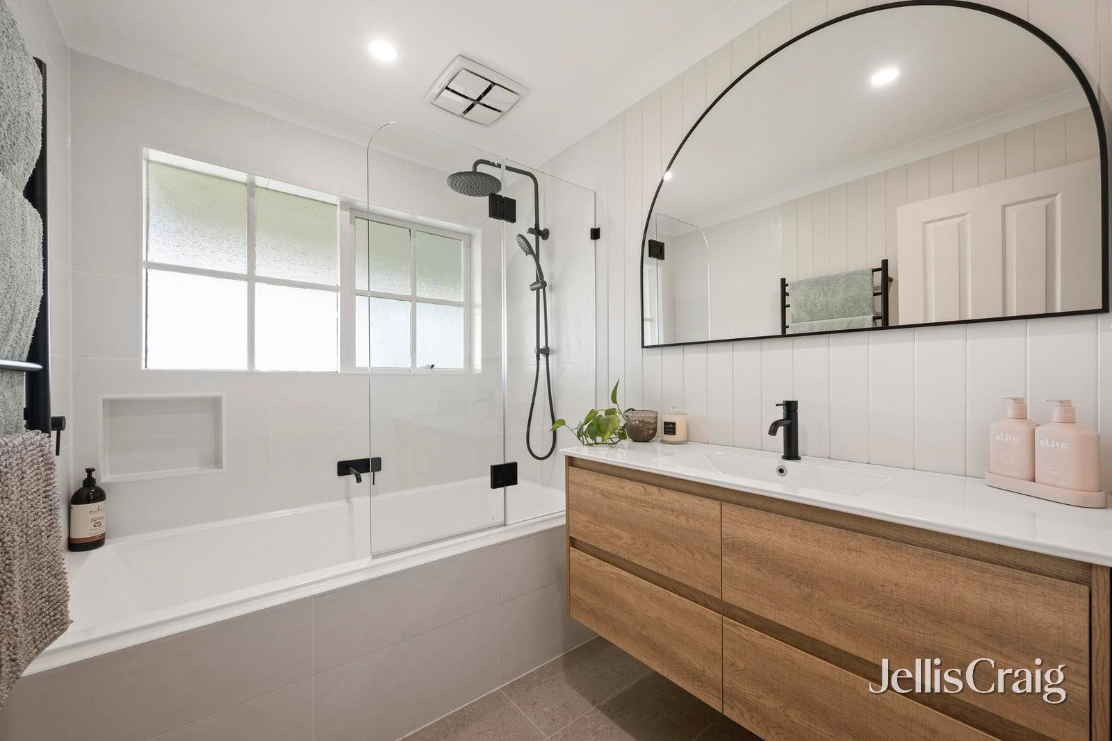 40 Browns Road, Montrose image 12
