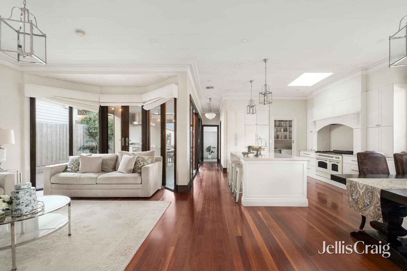 40 Carrington Street, Pascoe Vale South image 3