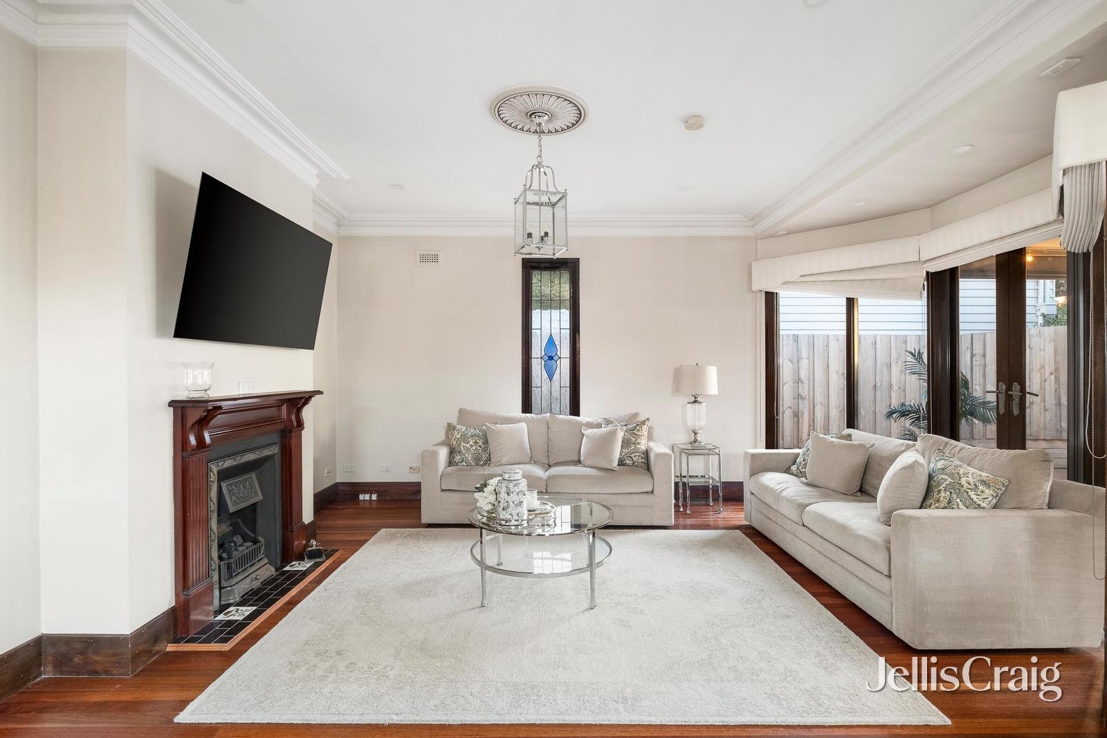 40 Carrington Street, Pascoe Vale South image 6