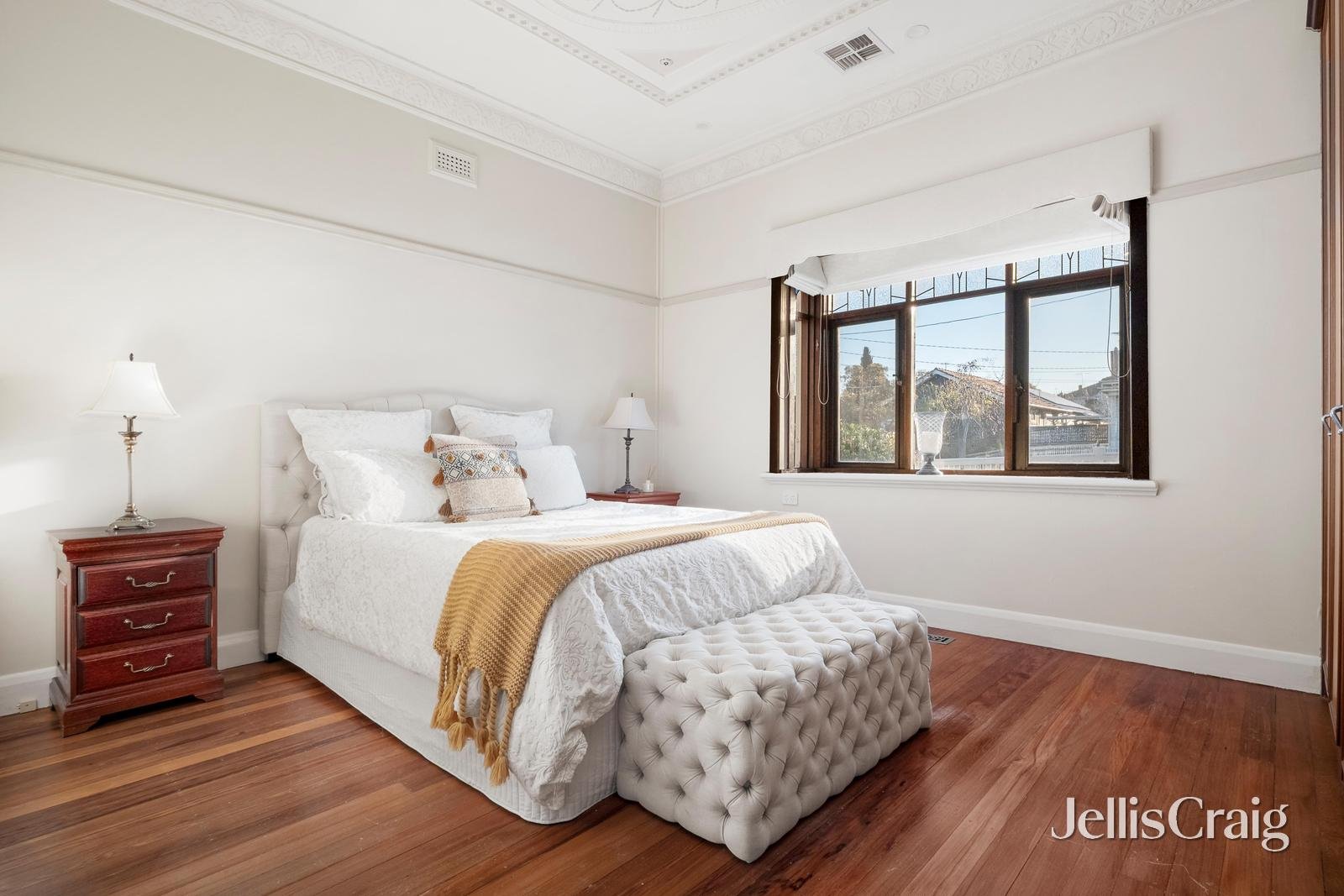 40 Carrington Street, Pascoe Vale South image 7