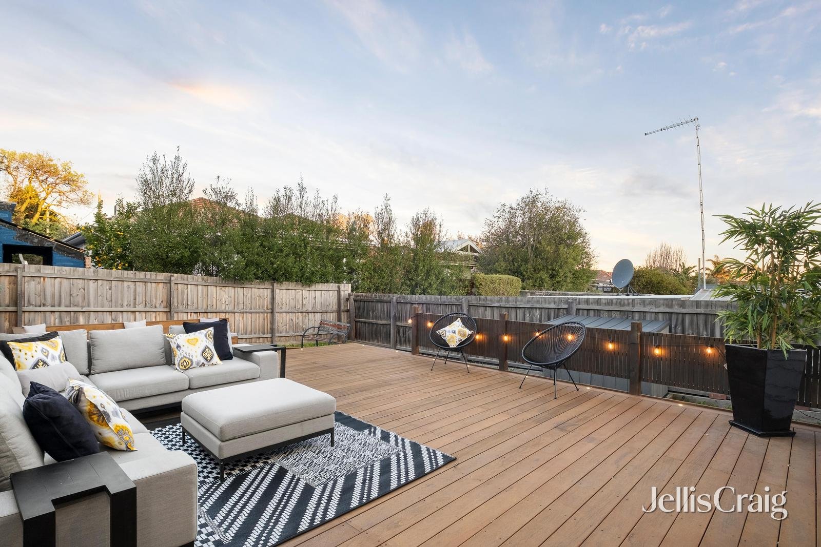 40 Carrington Street, Pascoe Vale South image 16