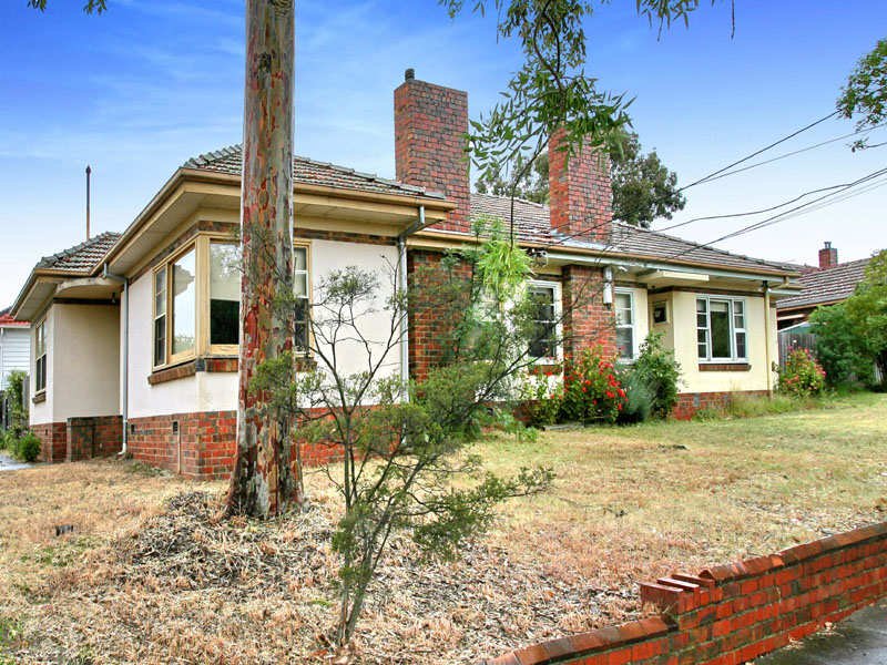 40 Castlebar Road & 38 Carrum Street, Malvern East image 1