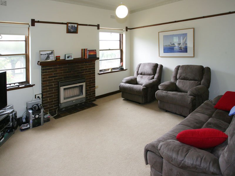 40 Castlebar Road & 38 Carrum Street, Malvern East image 3