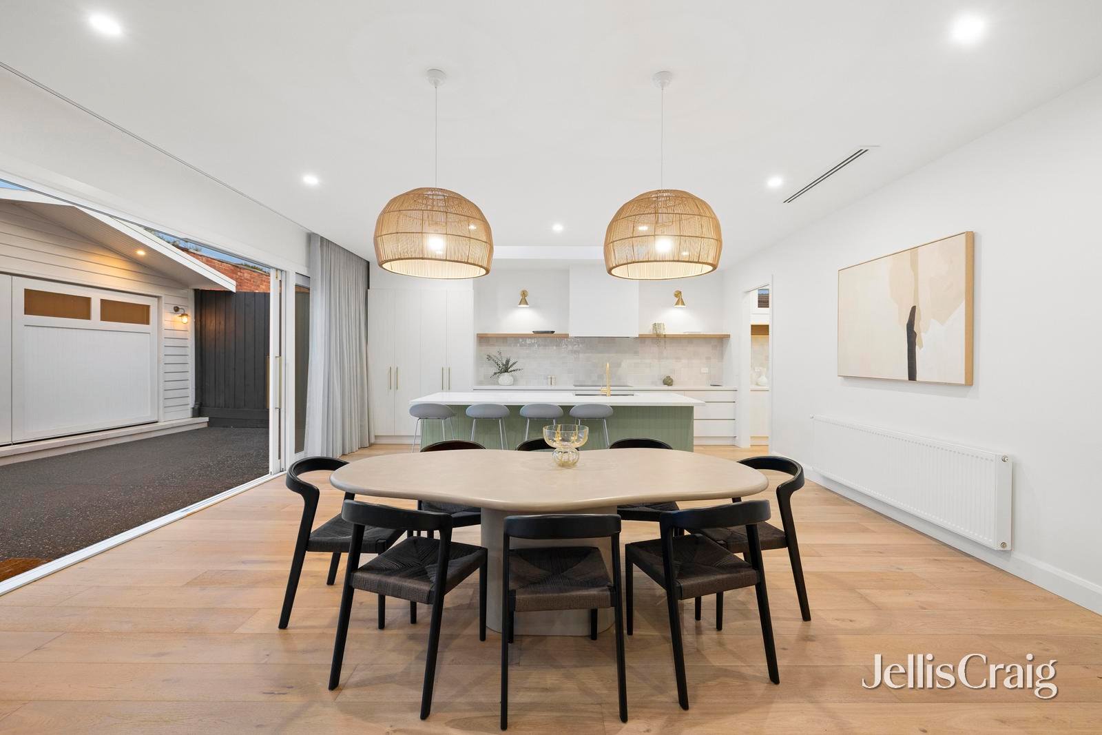 40 Castlewood Street, Bentleigh East image 7