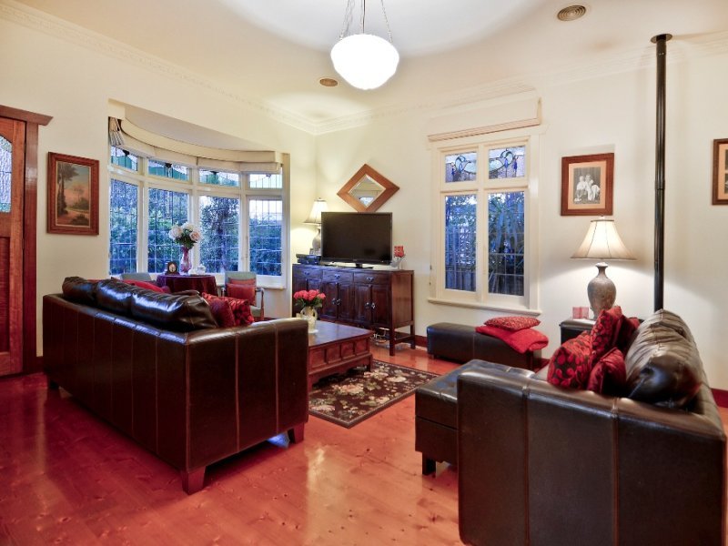 40 Clarence Street, Geelong West image 6