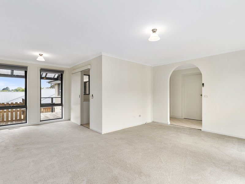 40 Club Point Drive, Chirnside Park image 2