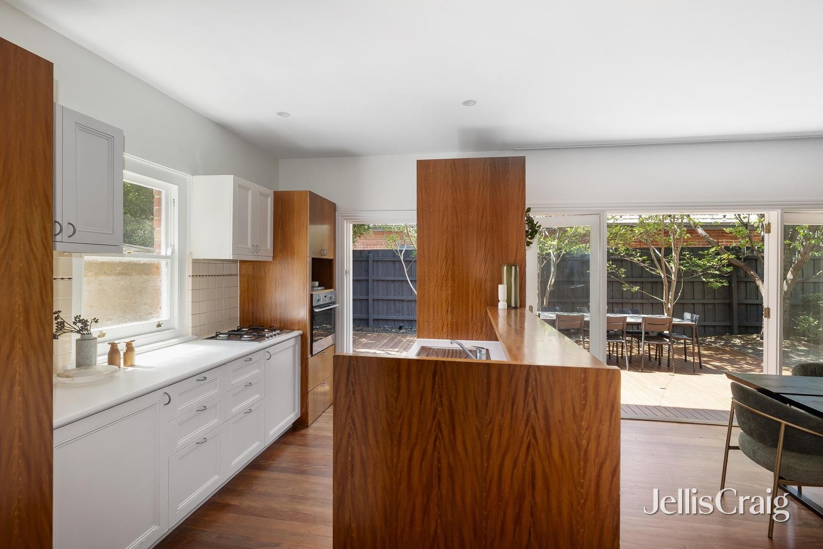 40 Cressy Street, Malvern image 4