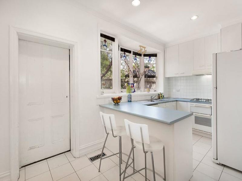 40 Denmark Street, Kew image 3