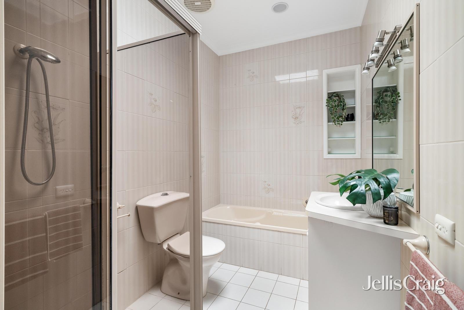 40 Dent Street, Glen&nbsp;Iris image 6