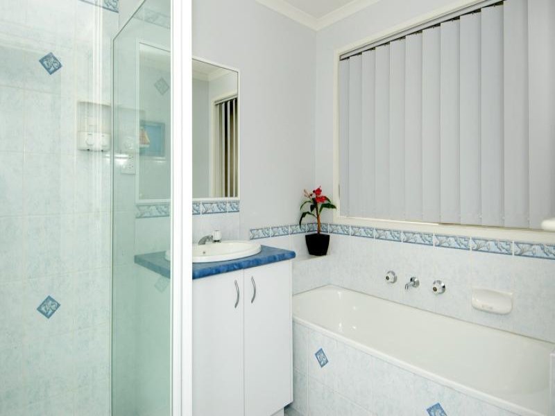 40 Filipi Drive, St Albans Park image 6