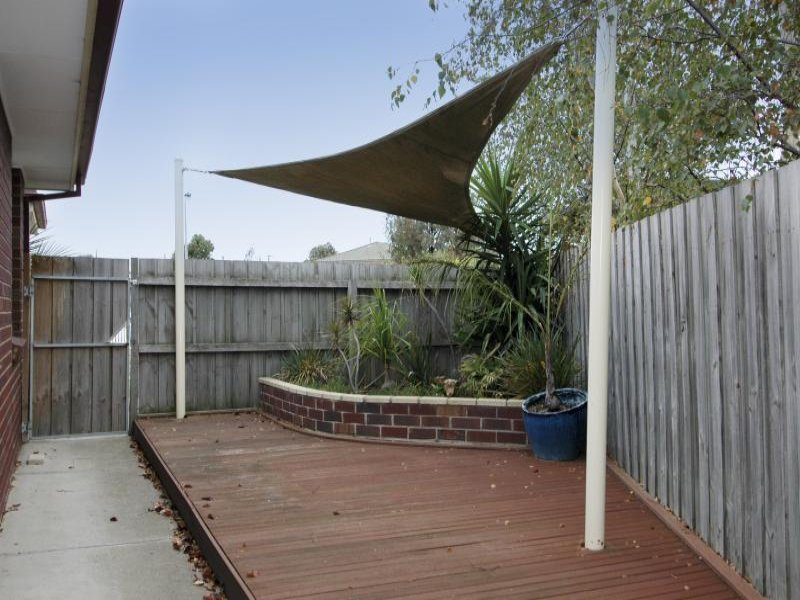 40 Filipi Drive, St Albans Park image 8