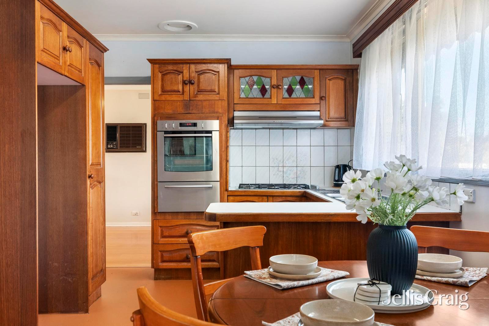 40 Finch Street, Burwood image 6