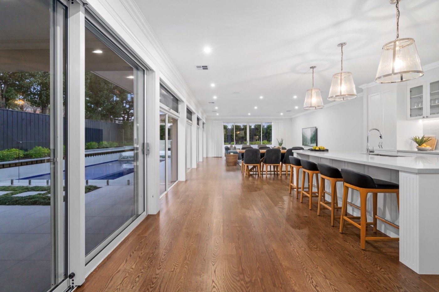 40 Glencairn Avenue, Brighton East image 2