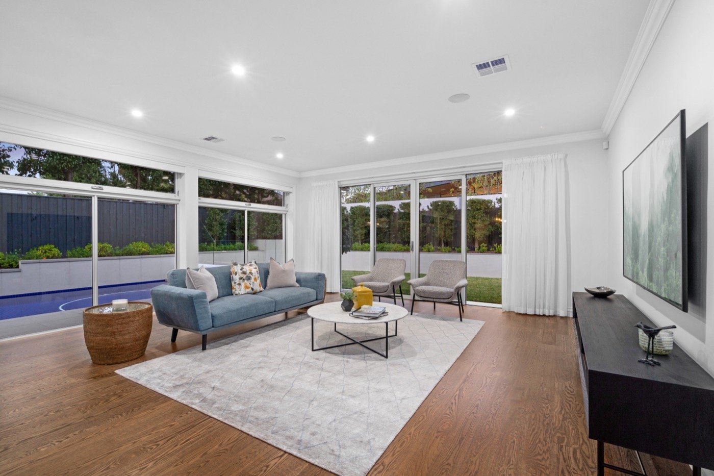 40 Glencairn Avenue, Brighton East image 5