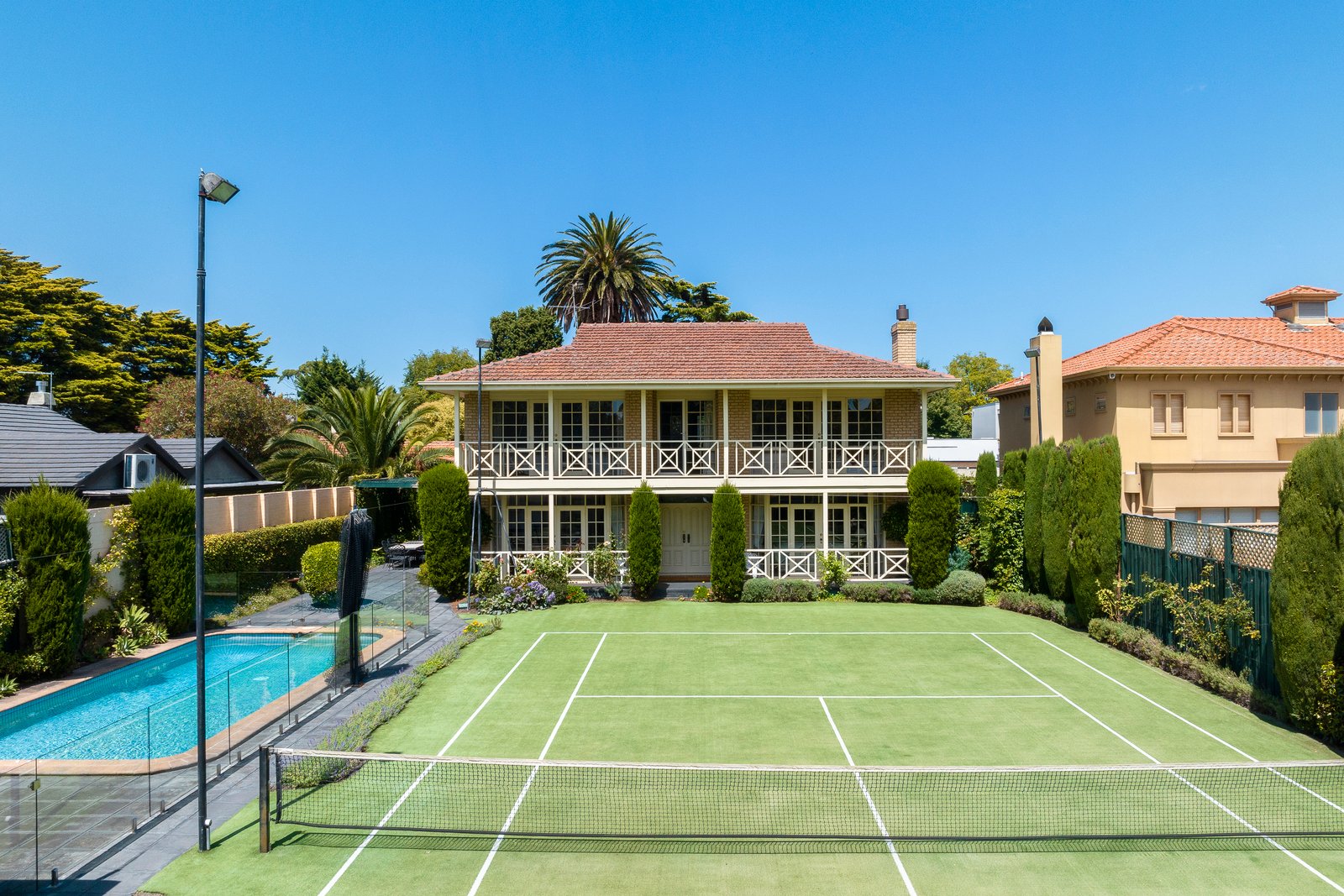 40 Head Street, Brighton, VIC, 3186 RT Edgar