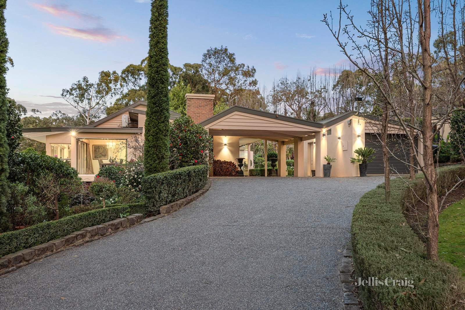 40 Heads Road, Donvale image 2