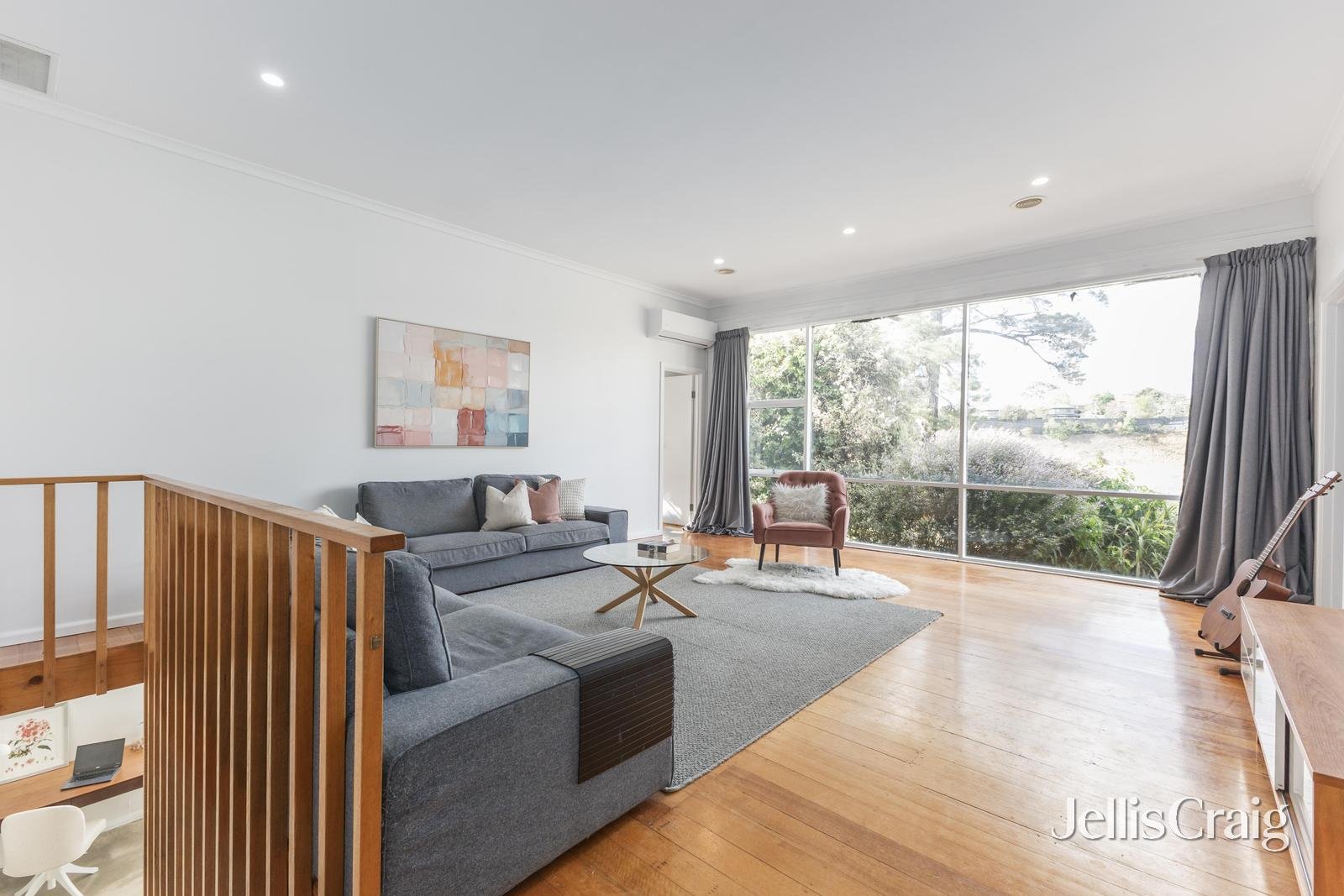 40 Jackson Avenue, Mont Albert North image 2