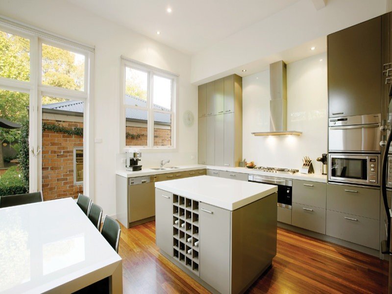 Property Gallery Thumbnail 6