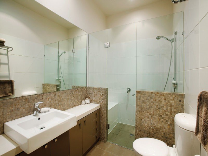 Property Gallery Thumbnail 8